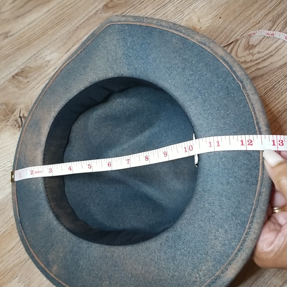 Womens 100% Wool Winter Hat Blue Cream Mix Low Ride - Picture 5 of 9